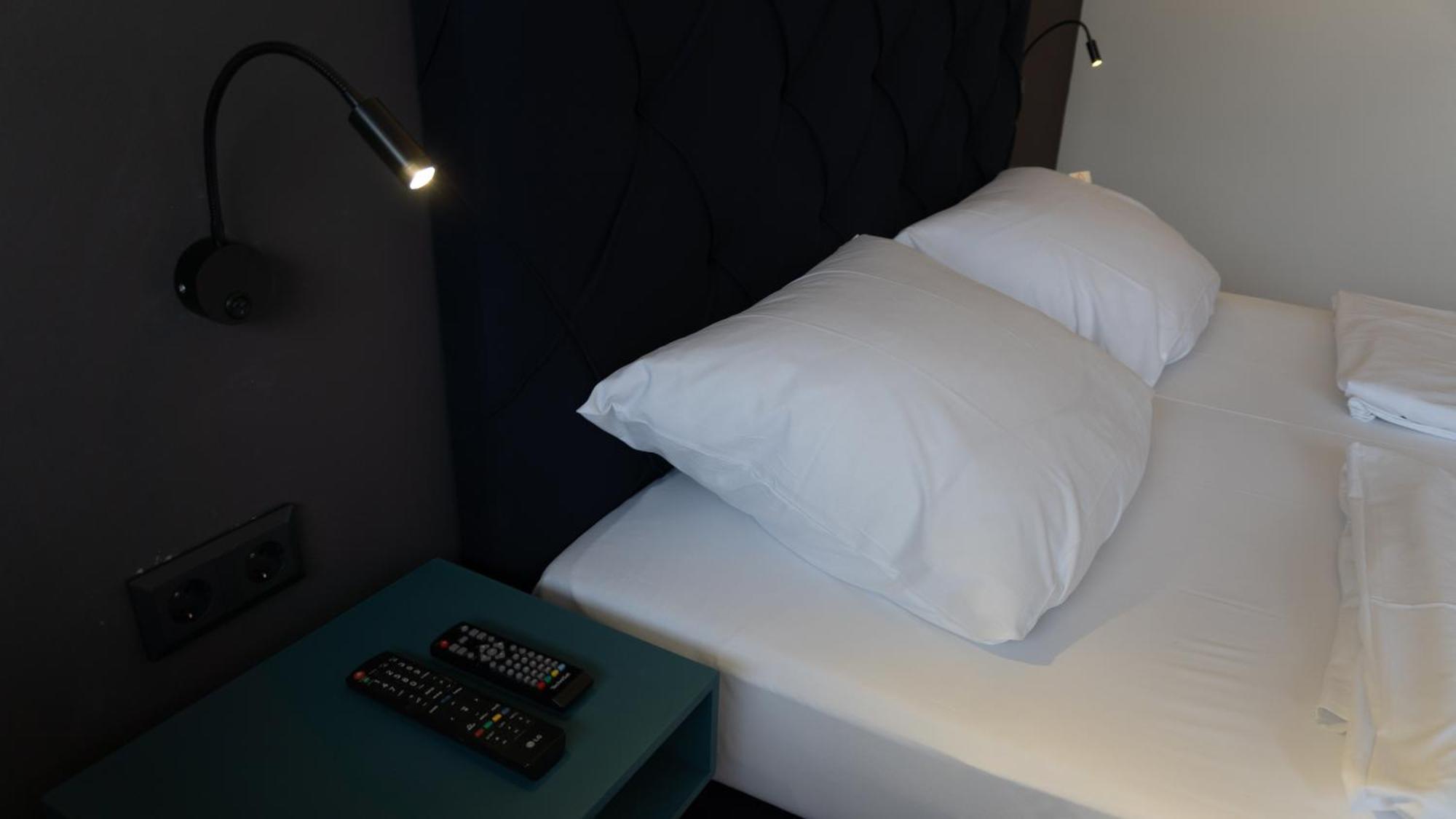 Haven Hotels - Hotel Am Stadion Леверкузен Екстериор снимка