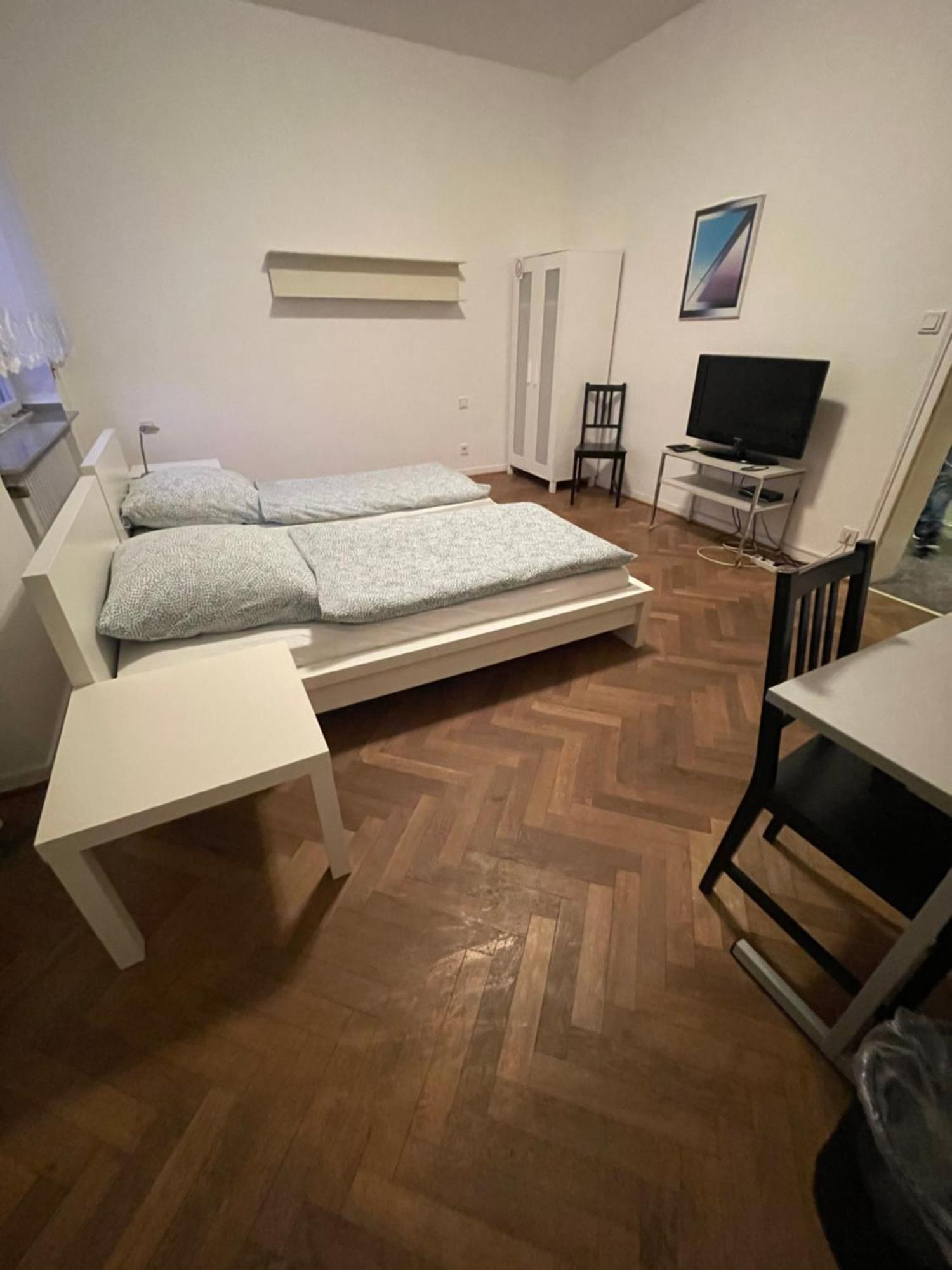 Haven Hotels - Hotel Am Stadion Леверкузен Стая снимка